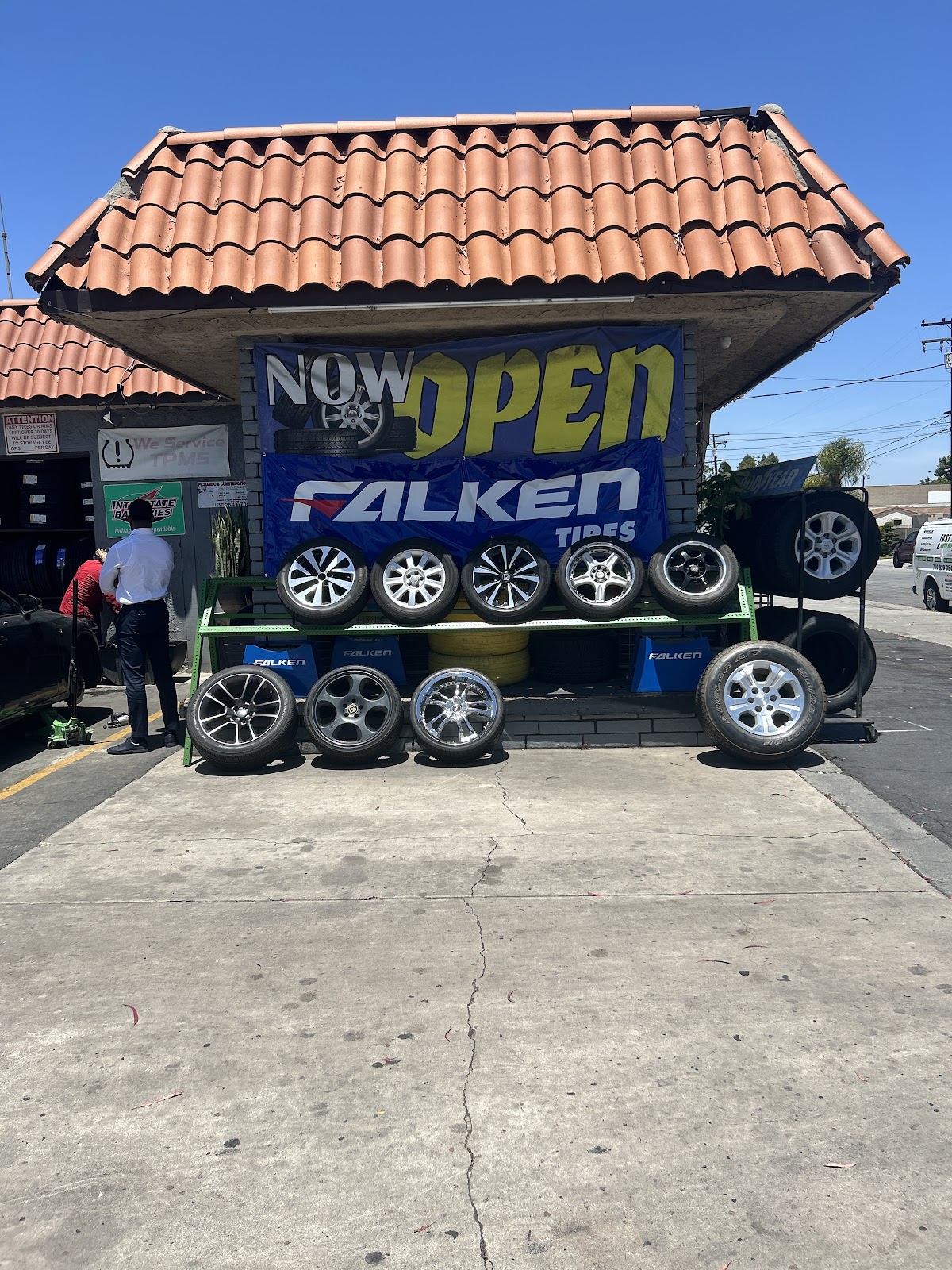 Wheels and tires at Fast Tire Service